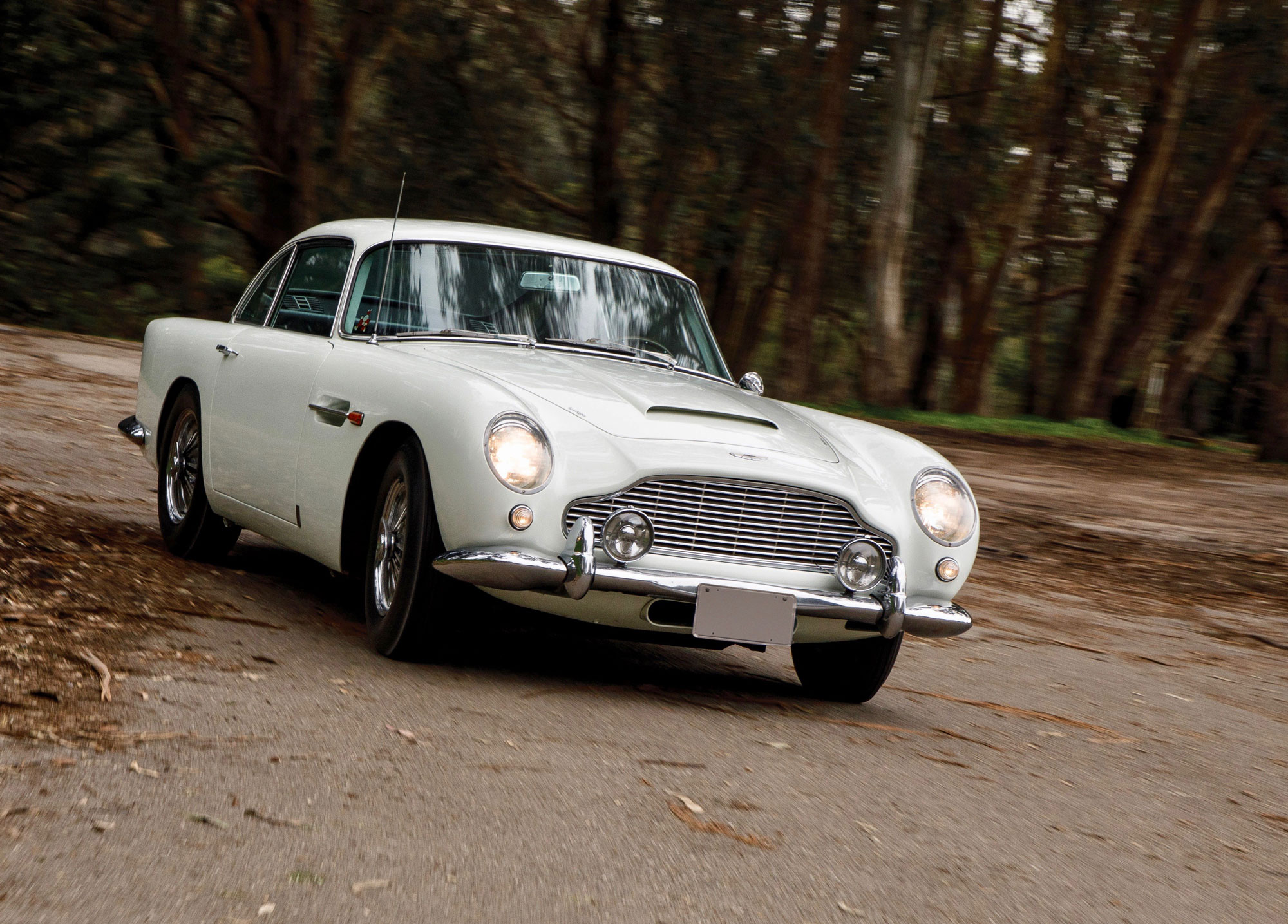1964-Aston-Martin-DB5_31